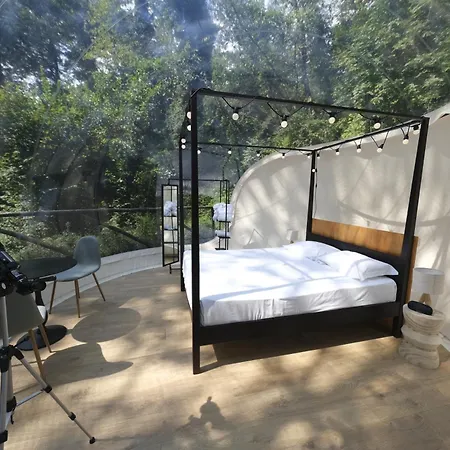 La Luna Sul Bosco Bubble 럭셔리텐트